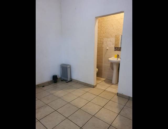 2 BEDROOM APARTMENT FOR SALE IN FLORIDA
